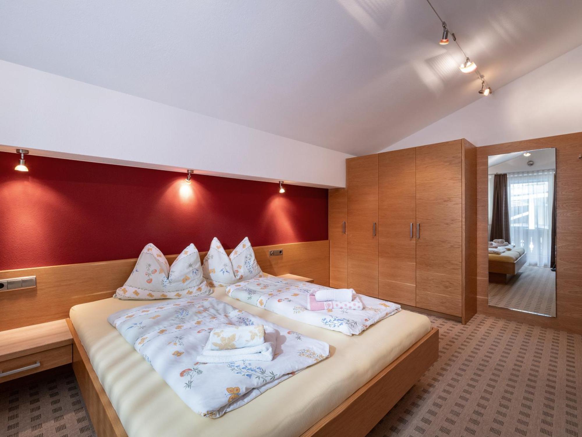 Ahornegg Apartment ทักซ์ ภายนอก รูปภาพ