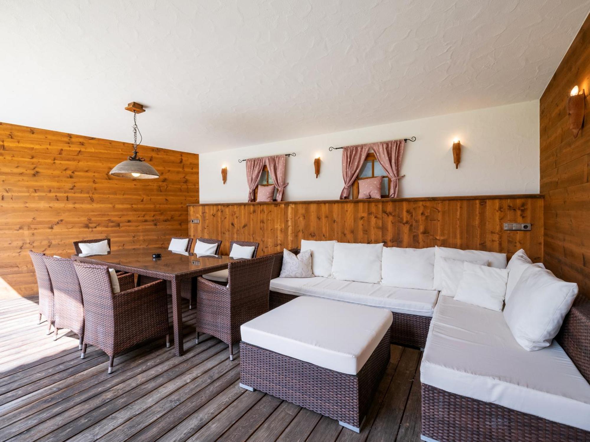 Ahornegg Apartment ทักซ์ ภายนอก รูปภาพ