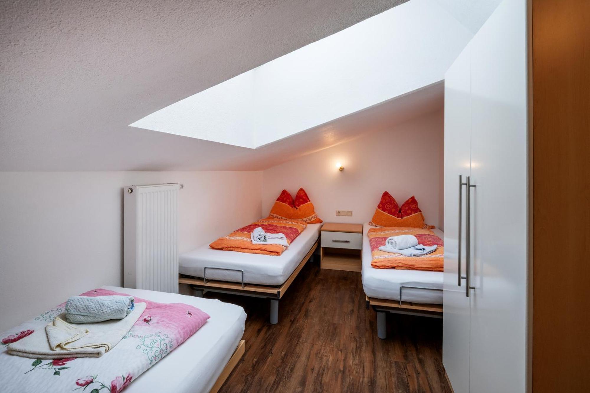 Ahornegg Apartment ทักซ์ ภายนอก รูปภาพ